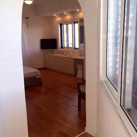 In With A Pool! Ayia Napa