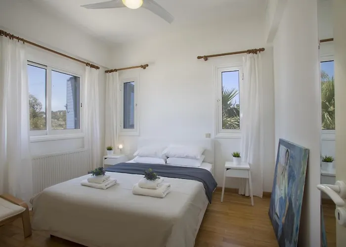 In With A Pool! * Ayia Napa