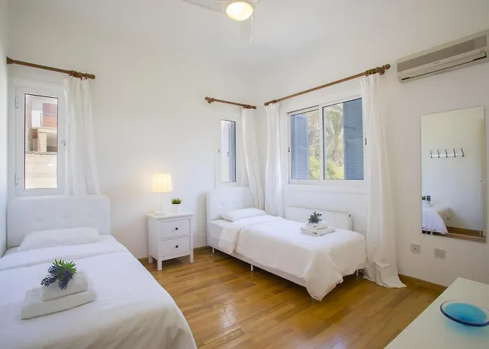 In With A Pool! * Ayia Napa